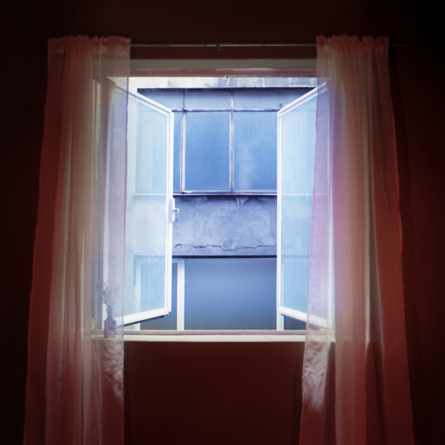Pequeño Duelo cover art
