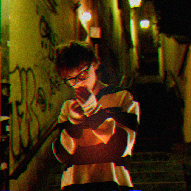 тело cover art