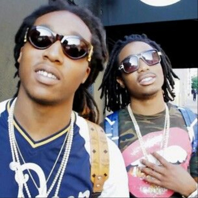 2 hoez
