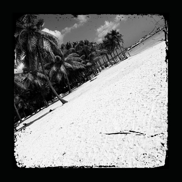 Beaches (Hoodtrap) by AceMitchh