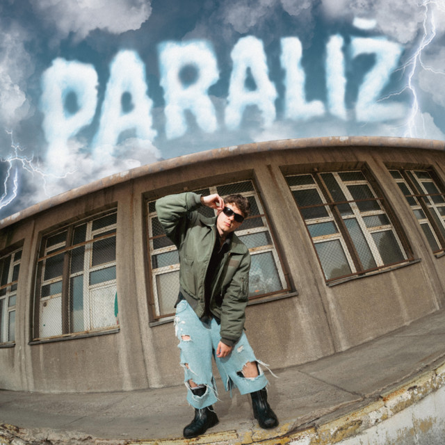 PARALIŻ cover art