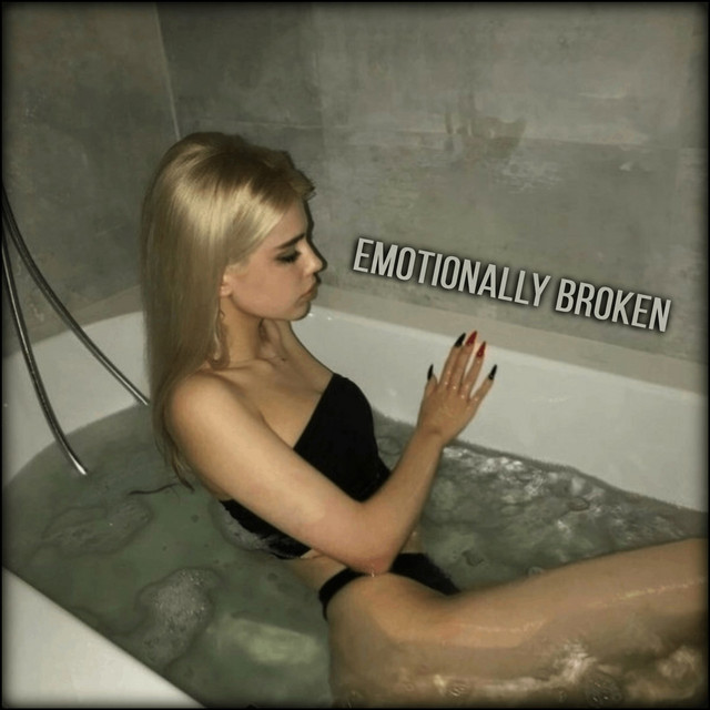 Emotionally Broken - Hardstyle
