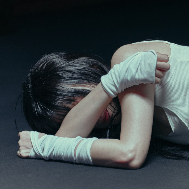 Đố Anh Giữ Được Em