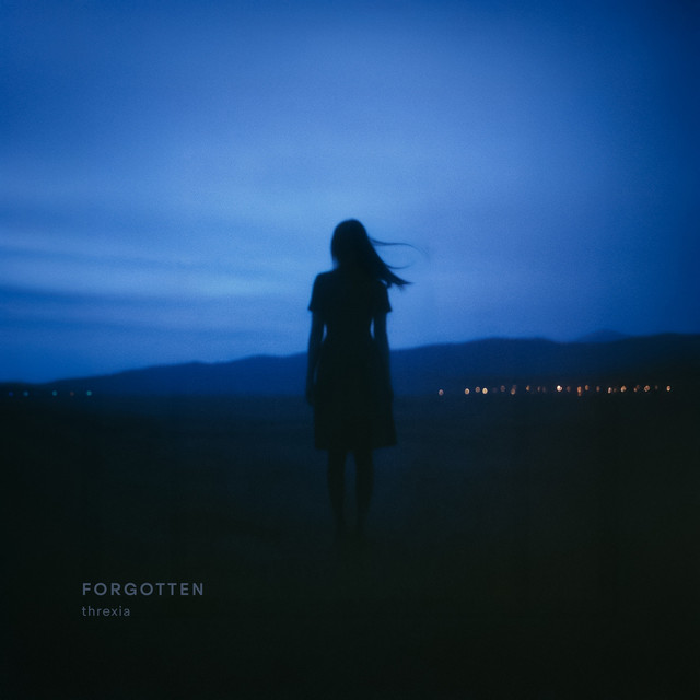 Обкладинка: forgotten — threxia