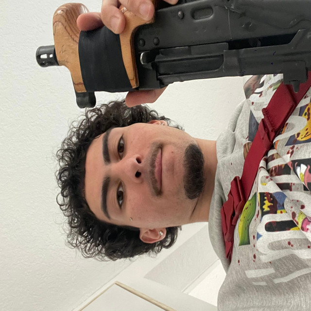 #FreeGlo