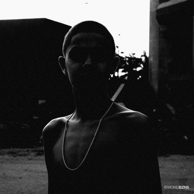 BZNS by Mond