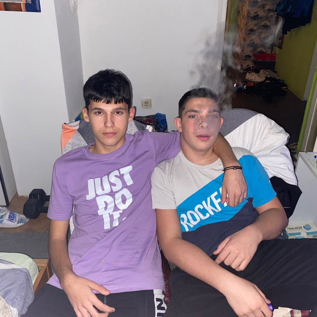 Crno-bela Ljubav (feat. Belleti Vrs1xx) cover art