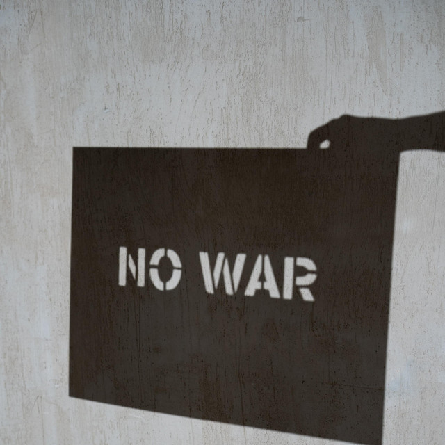 Обкладинка: no WAR — smnbts
