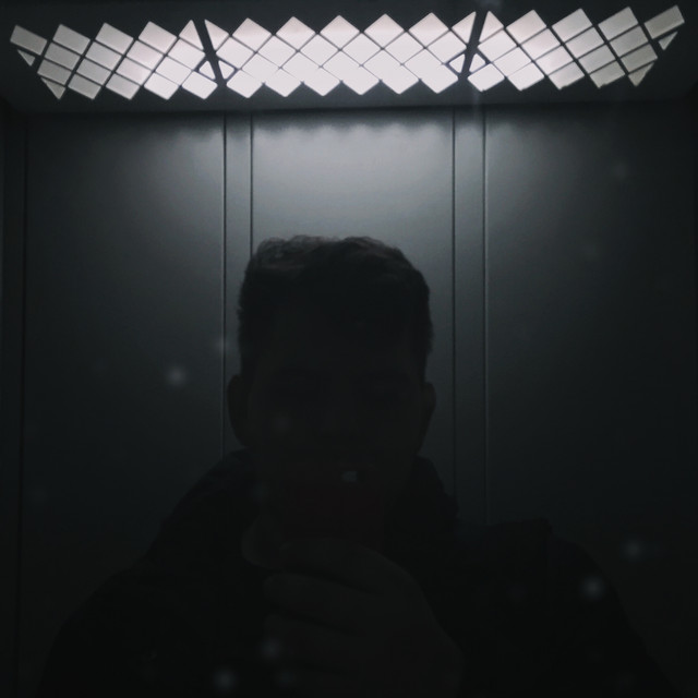 avatar img