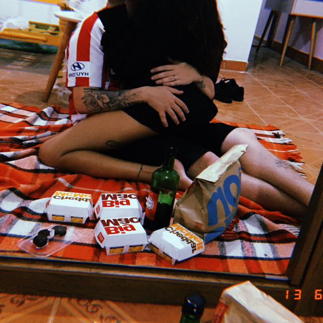 Café cover art