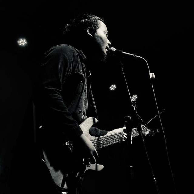 A Little Piece Of Heaven (Acoustic Cover) cover art