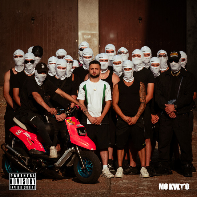 TUTTO IL MONDO È PROVINCIA cover art