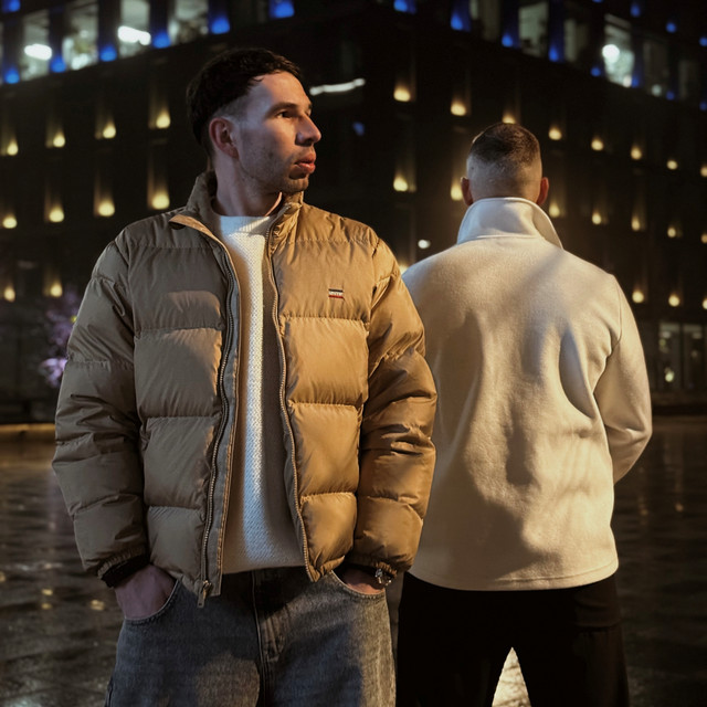 Cover art: не друзі — teddy