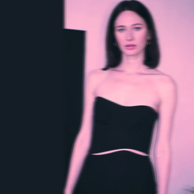 Обкладинка: Attracted — Ni Made Nur