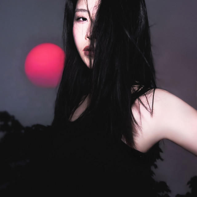 b(e) light cover art