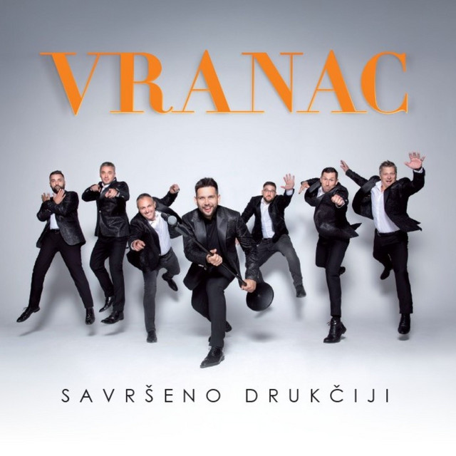 Savršeno drukčiji cover