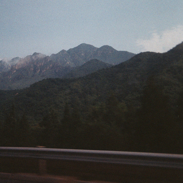 moving parts album image