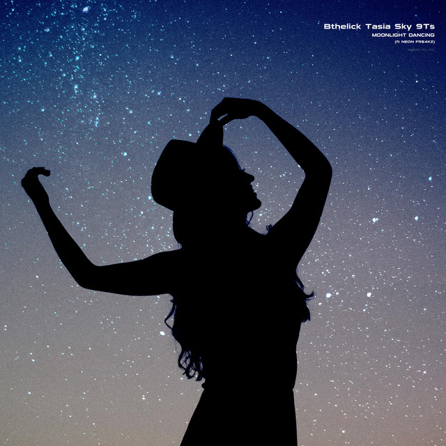 Dancing In The Moonlight
