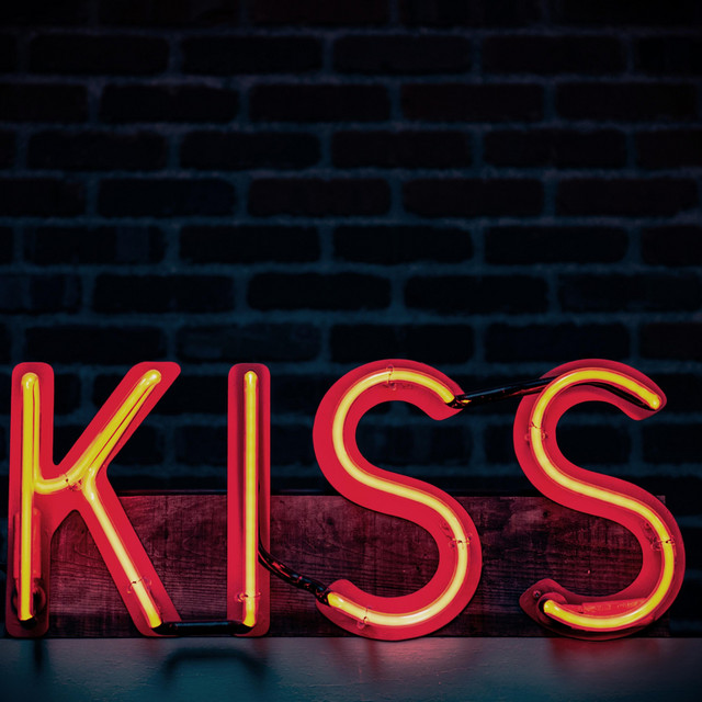 Kiss cover art