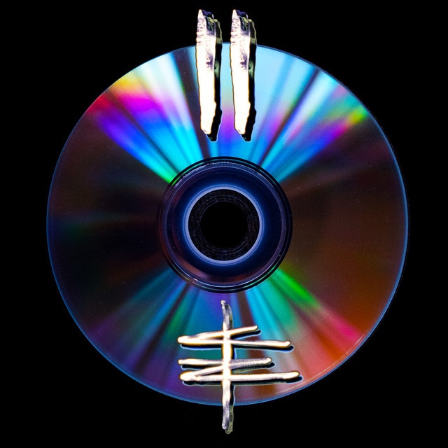 VÖLUME II cover art