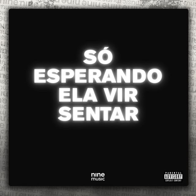 Só esperando ela vir sentar