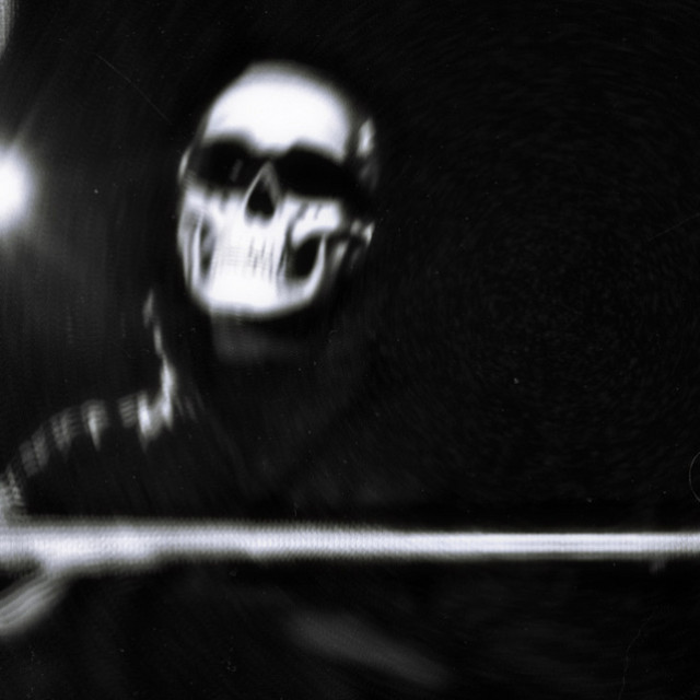 Fora do Comum cover art