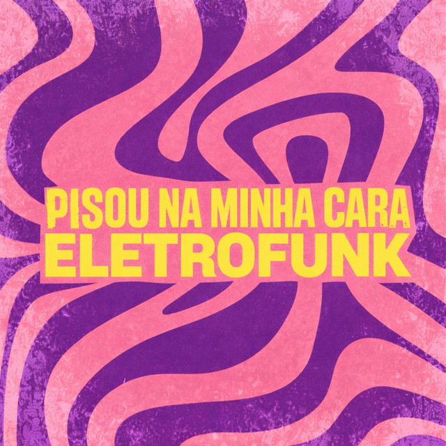 PISOU NA MINHA CARA
