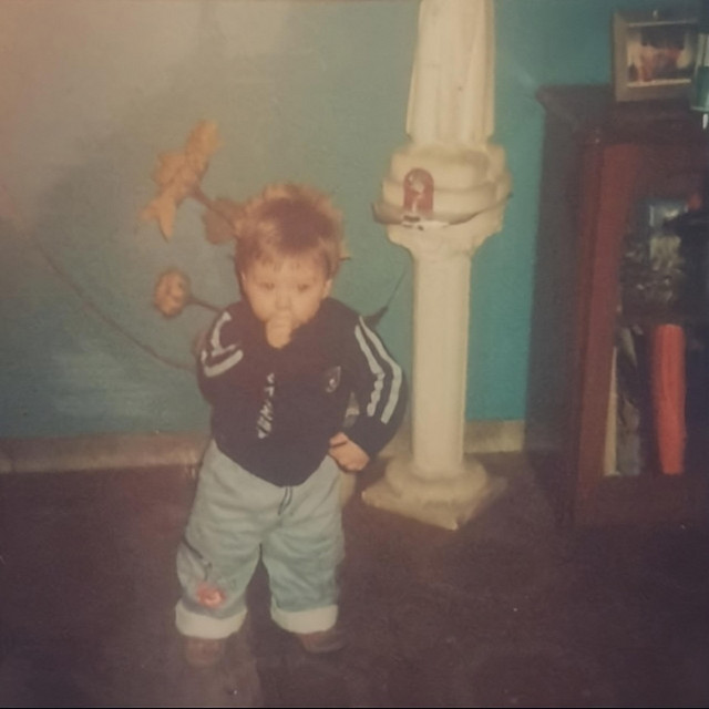 El Pasado Me Persigue cover art