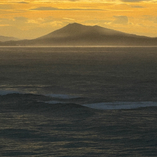 Gentle Waves album image