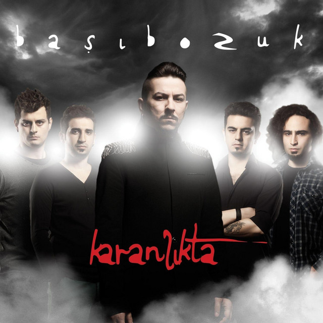 Karanlıkta cover art