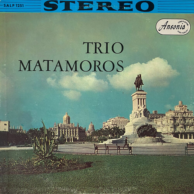 Los Exitos Originales Del Trio Matamoros cover art