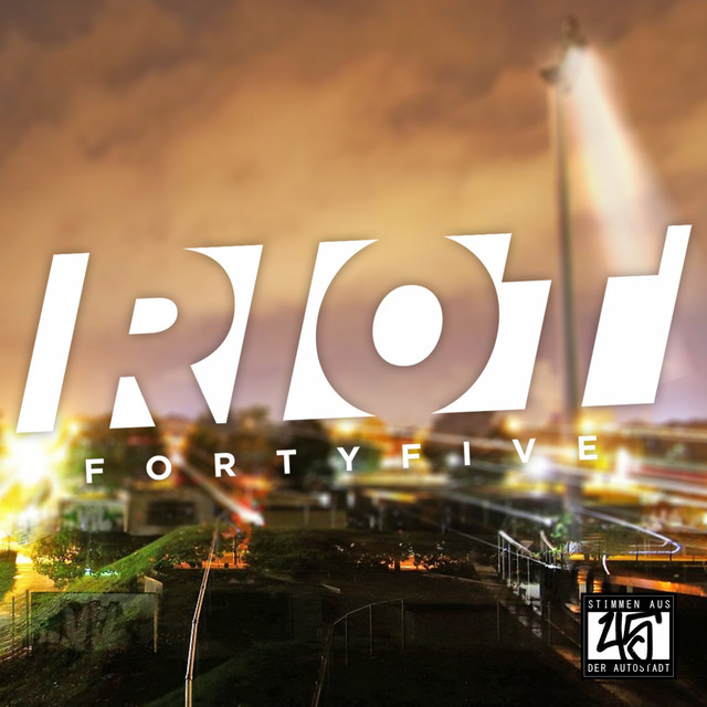 Riot303 vs. Observer Photo