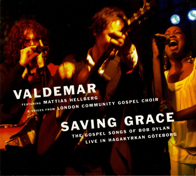 Omslag för Saving Grace av Valdemar