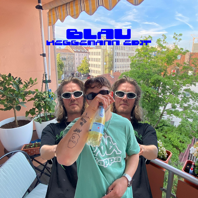 Blau cover art