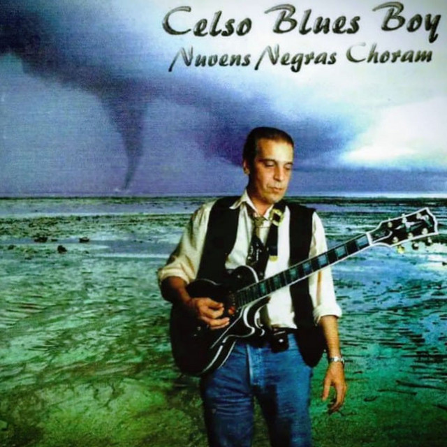 Nuvens Negras Choram cover