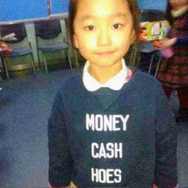 Money-cash-hoes