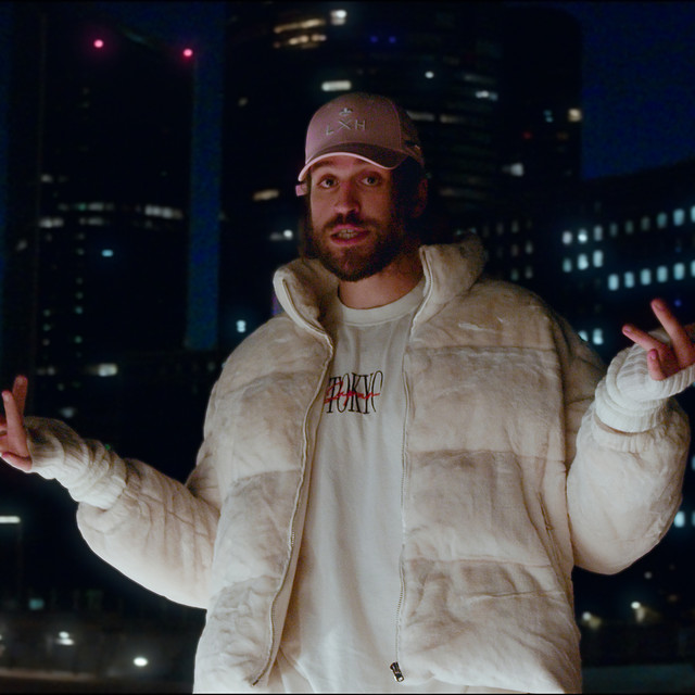 c'est pas la fête de ta cousine