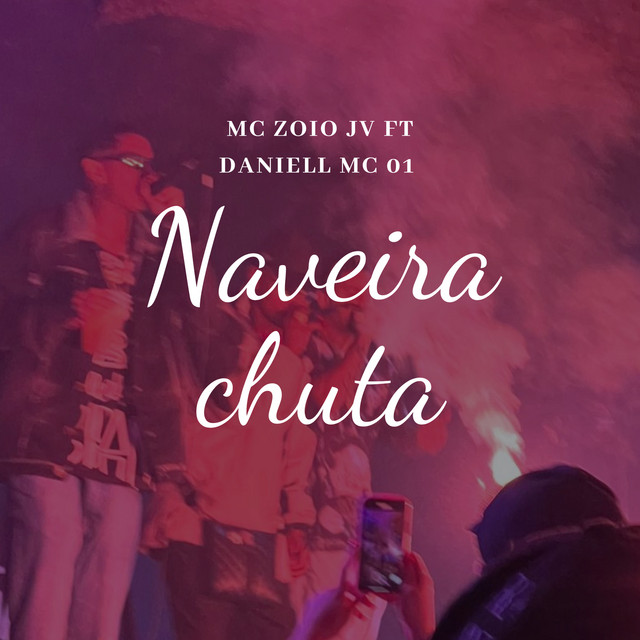 Naveira chuta