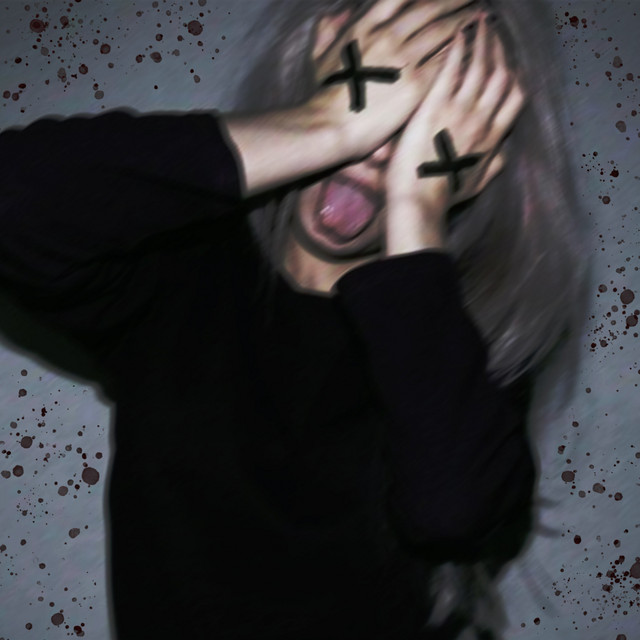She's got Insanity in her smile