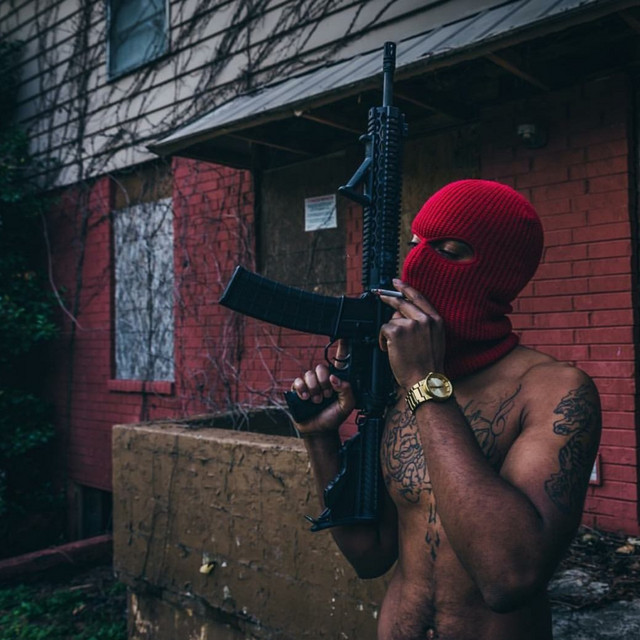 Hard Trap Gangsta Bells 808 Type Beat – música e letra de Halphas