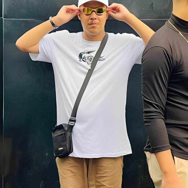 Estou com kit da Lacoste cover art