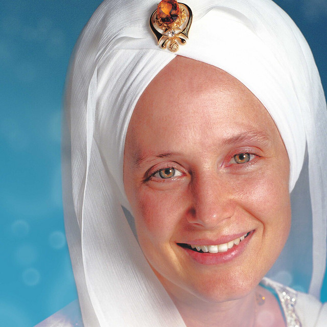 The Essential Snatam Kaur by Snatam Kaur