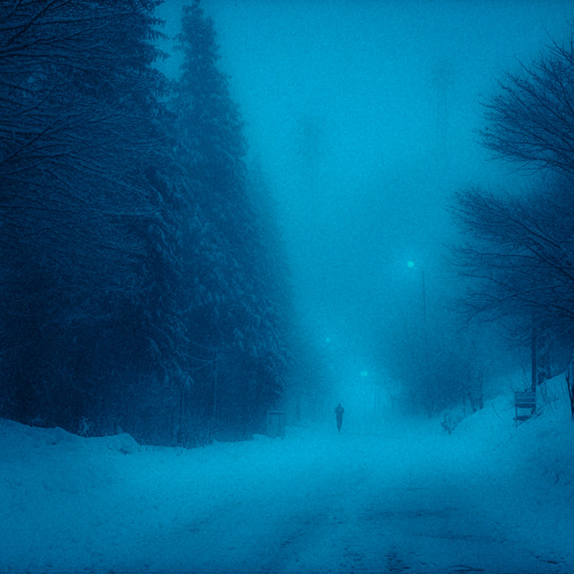 Обкладинка: through wind and rain — Inlirium