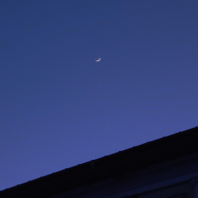 on a somnolent midnight