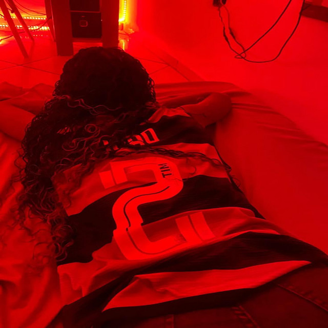Se Tem Cara de Que Pisa na Cabeça X Ela Faz a Posiçâo cover