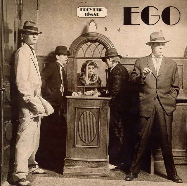 Breyttir tímar (Sérútgáfa) cover art