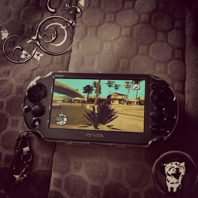 psvita /./././(Φ ω Φ)