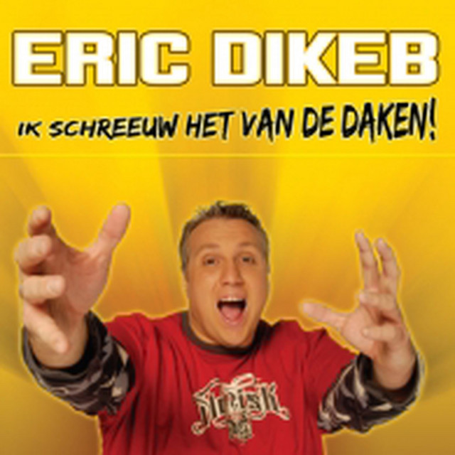 Eric Dikeb & De Showroom Babes Photo