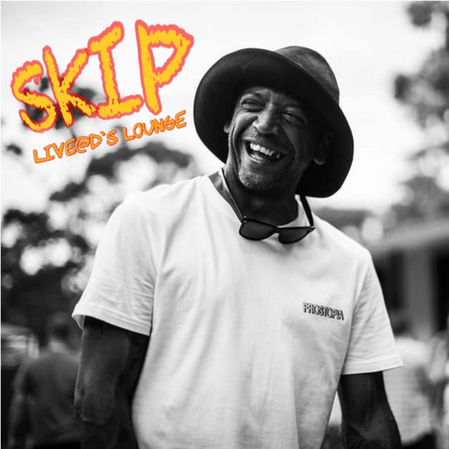 Live at D's Lounge cover art