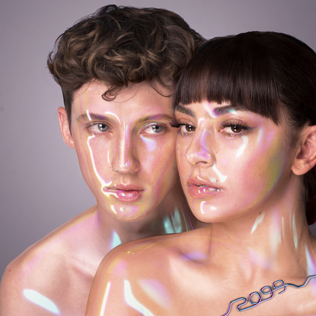 musicページ 2099 (feat. Troye Sivan) - song and lyrics by Charli xcx, Troye